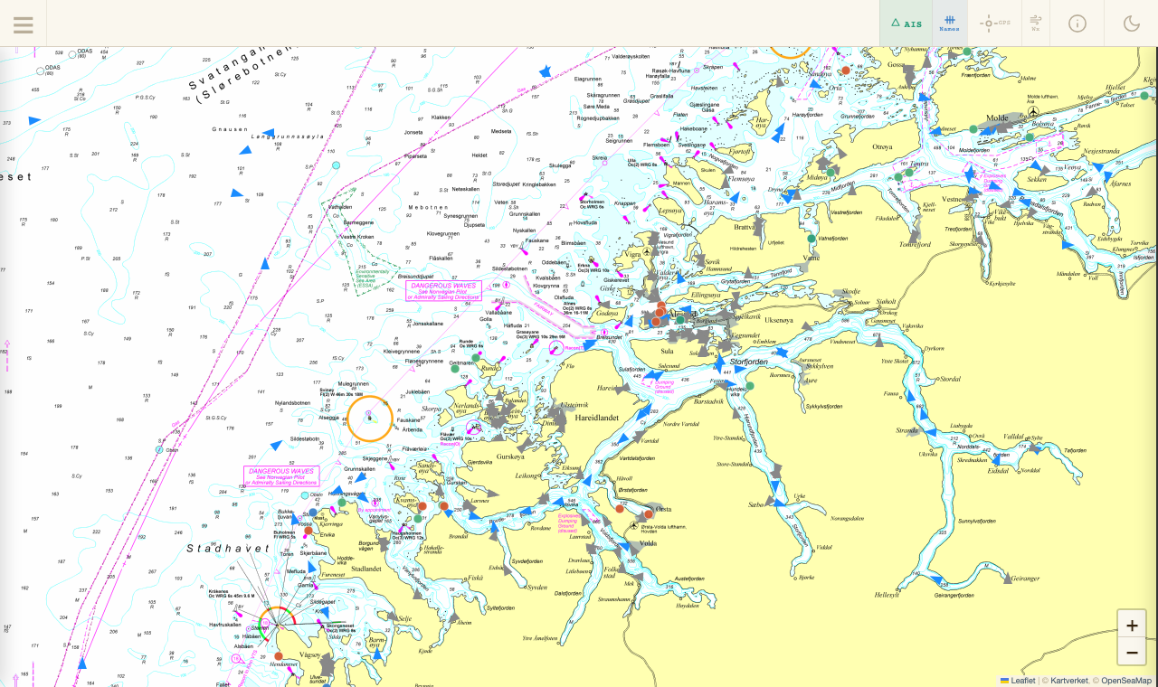 Sunnmøre coast with AIS vessel markers at zoom 9